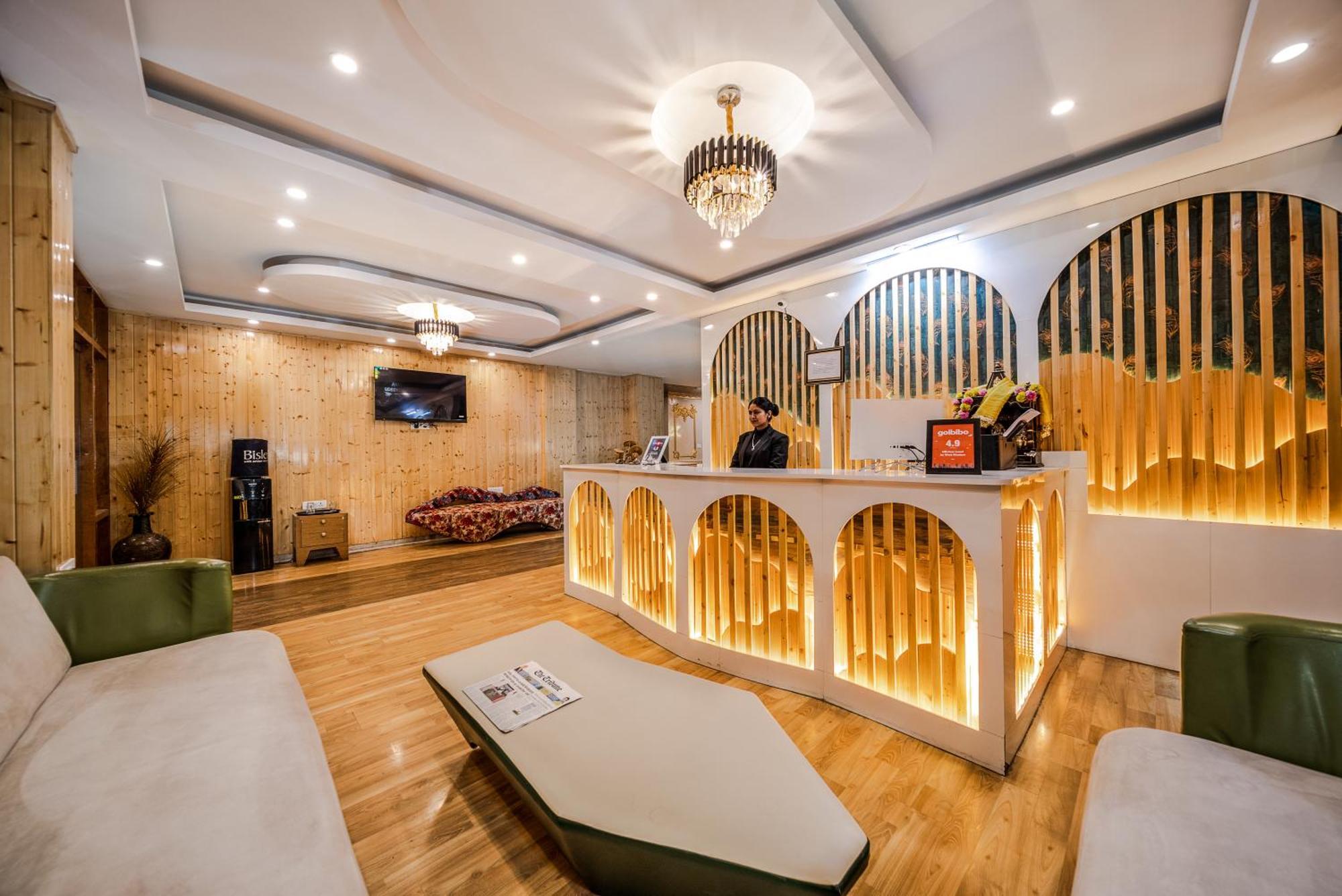 Hill River Resort - Central Heated & Air Cooled - Near Mall Road , Best Property Of Manali 2024- 2025 Екстер'єр фото