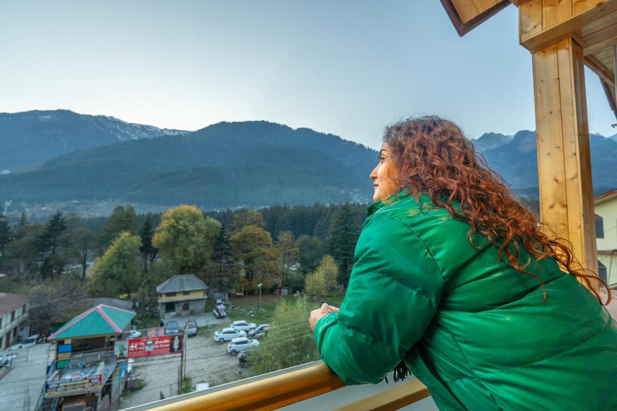 Hill River Resort - Central Heated & Air Cooled - Near Mall Road , Best Property Of Manali 2024- 2025 Екстер'єр фото
