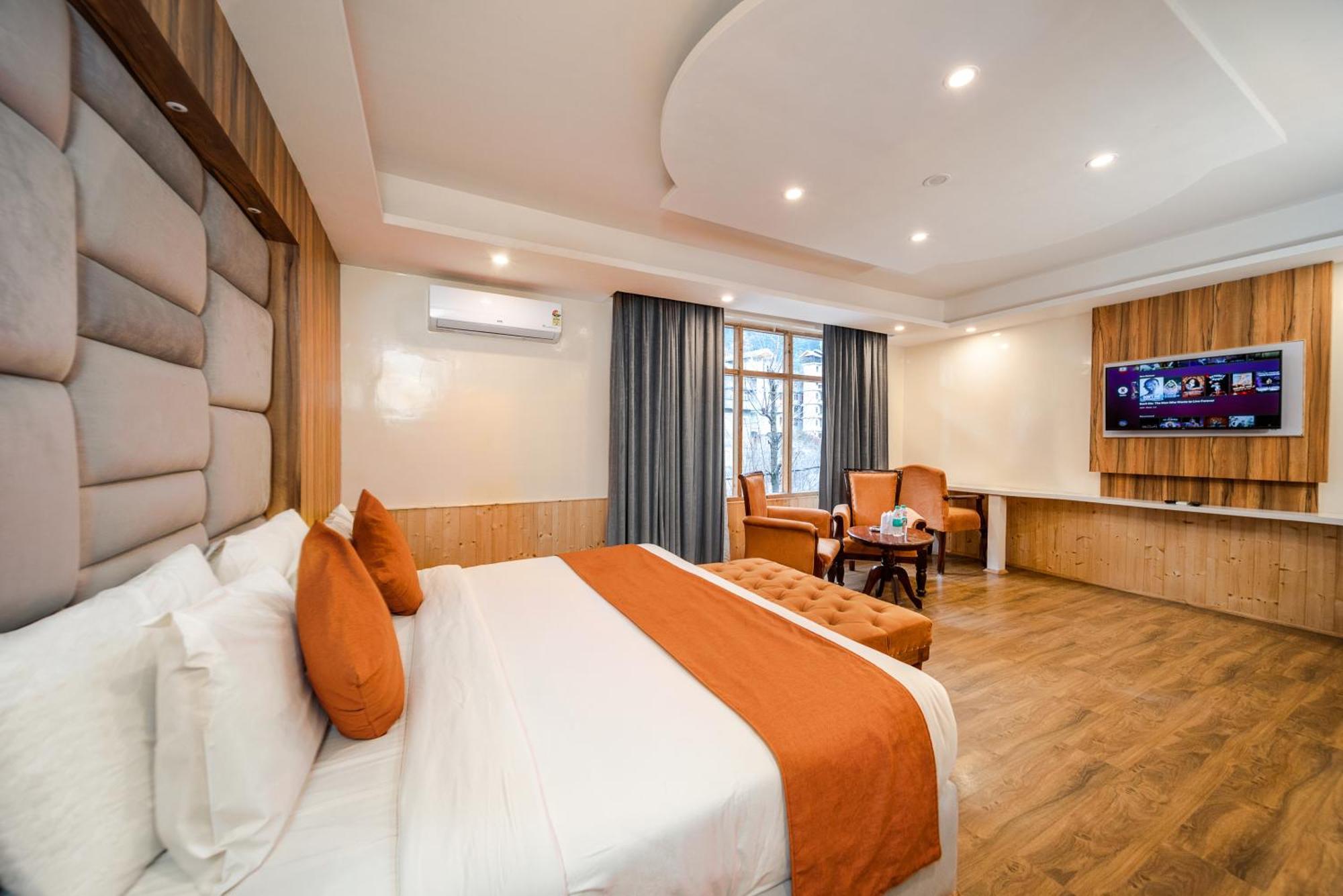 Hill River Resort - Central Heated & Air Cooled - Near Mall Road , Best Property Of Manali 2024- 2025 Екстер'єр фото